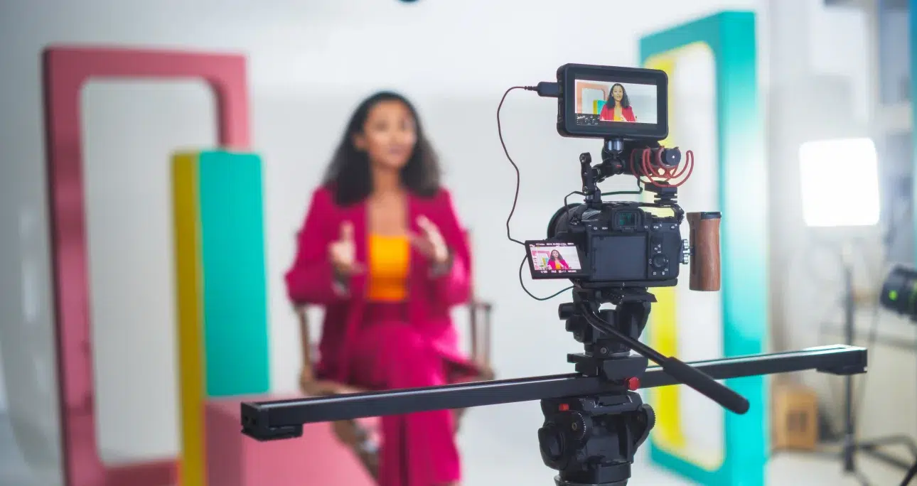 Les 6 meilleurs avantages du vidéo marketing pour les entreprises en 2025